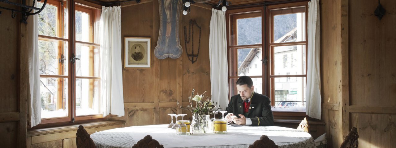 Genieten van heerlijke Tiroler specialiteiten bij Wirtsh&auml;user, © Tirol Werbung/Verena Kathrein