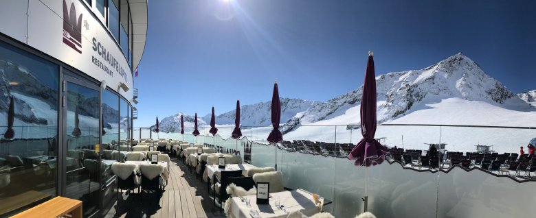 De Schaufelspitz is het hoogstgelegen restaurant met drie koks ter wereld., © Wintersport Tirol AG &amp; CO Stubaier Bergbahnen KG