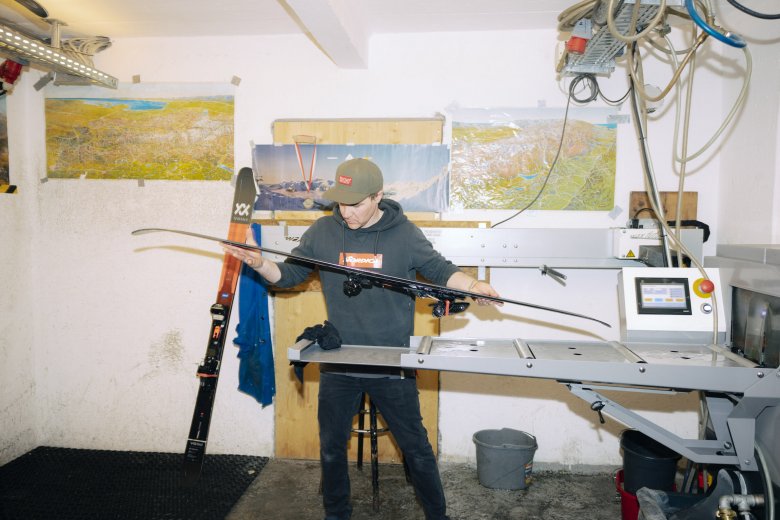 Elke winter kan zijn laatste zijn: Christian Schleehauf komt al 10 jaar in december naar St. Anton en werkt naast het freeriden in een skishop.