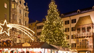 Kerstmarkt in het oude stadscentrum van Innsbruck, © Innsbruck Tourismus/Christoph Lackner